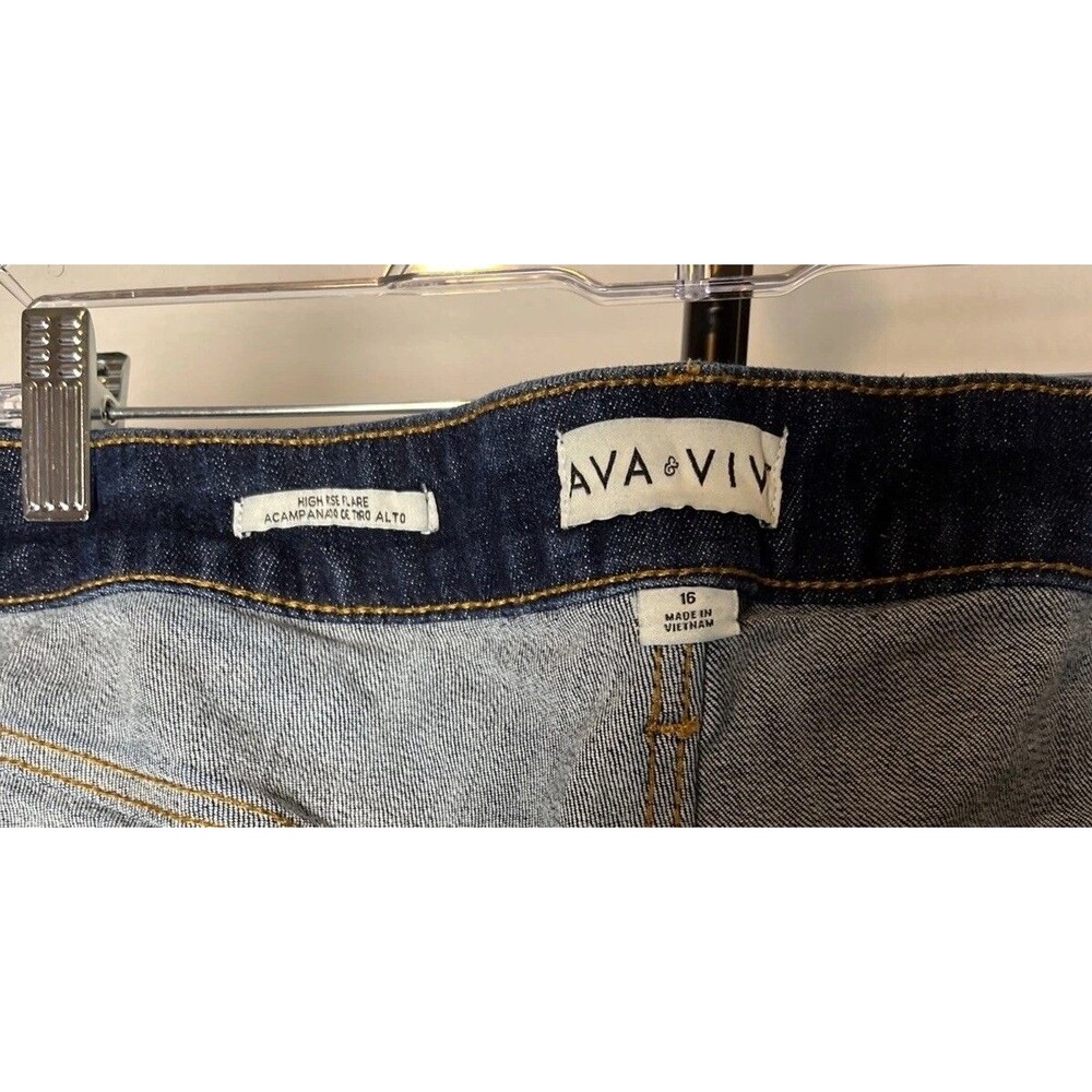 Ava & Viv Dark Wash Flare Jeans Women’s Plus Size 16 Frayed Hem Stretch Denim - Picture 10 of 14